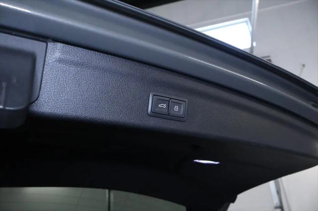 2020 Audi Q3 Prestige 45 TFSI S line quattro Tiptronic