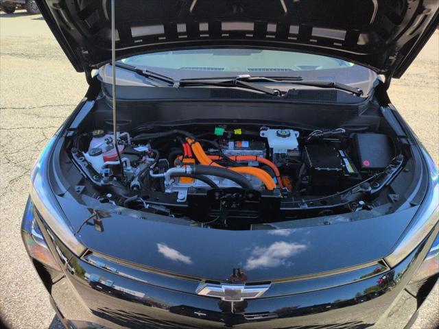 2027 Chevrolet Bolt LT FWD