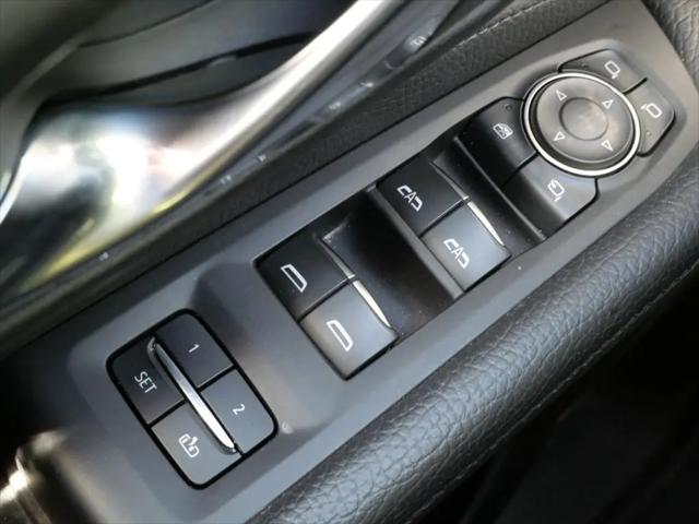 2023 GMC Yukon 4WD Denali