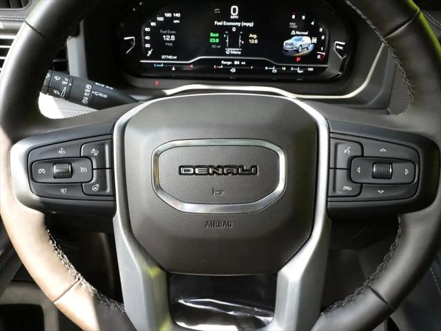 2023 GMC Yukon XL 4WD Denali