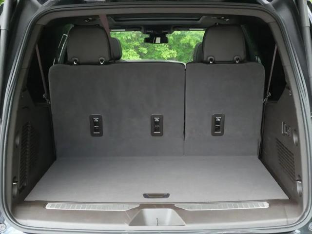 2023 GMC Yukon XL 4WD Denali