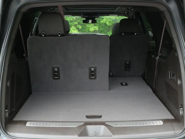 2023 GMC Yukon XL 4WD Denali