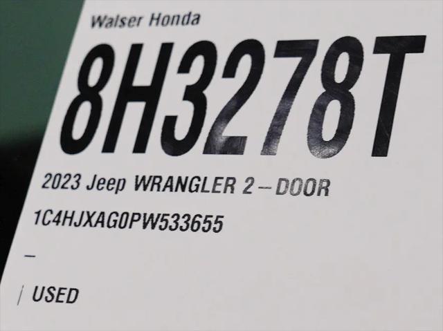 2023 Jeep Wrangler 2-Door Willys 4x4