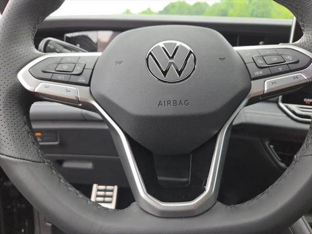 2026 Volkswagen Tiguan SE R-Line Black