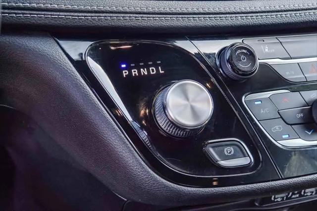 2022 Chrysler Pacifica Hybrid Touring L