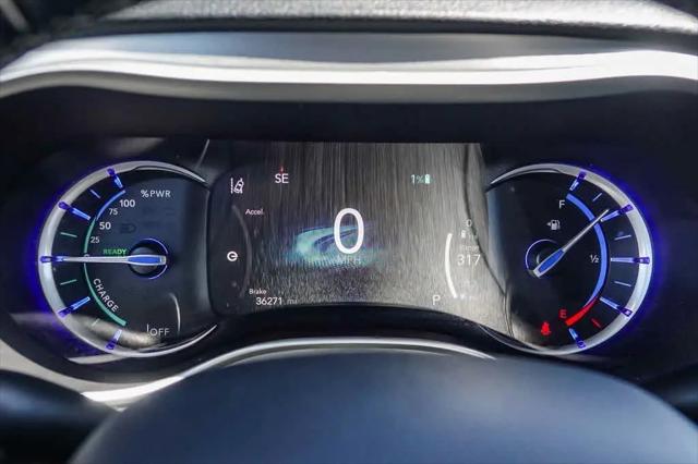 2022 Chrysler Pacifica Hybrid Touring L