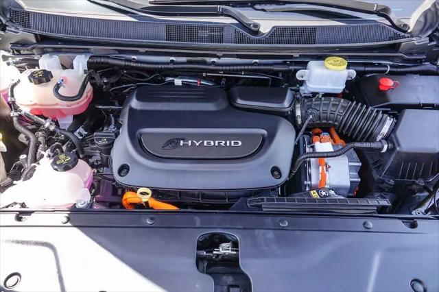 2022 Chrysler Pacifica Hybrid Touring L
