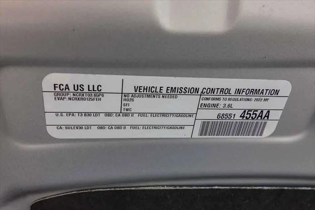2022 Chrysler Pacifica Hybrid Touring L