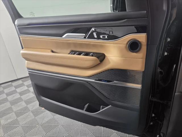 2025 Jeep Grand Wagoneer Series III Obsidian 4x4