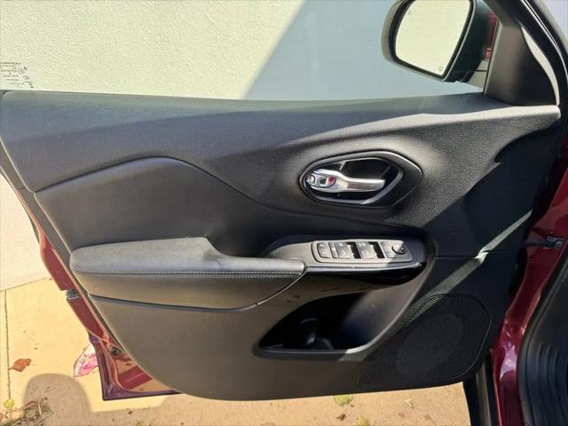 2021 Jeep Cherokee Altitude FWD