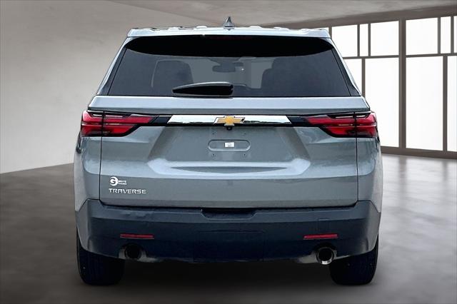 2023 Chevrolet Traverse FWD LS