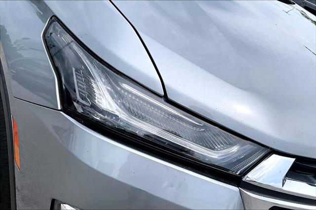 2023 Chevrolet Traverse FWD LS