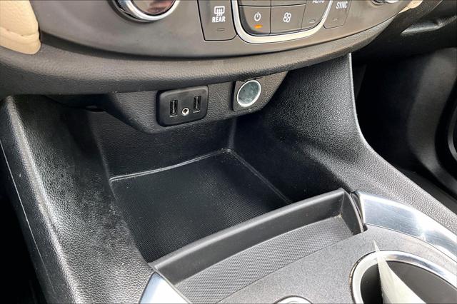 2023 Chevrolet Traverse FWD LS