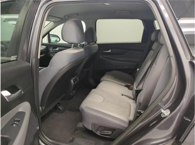 2022 Hyundai Santa Fe SE
