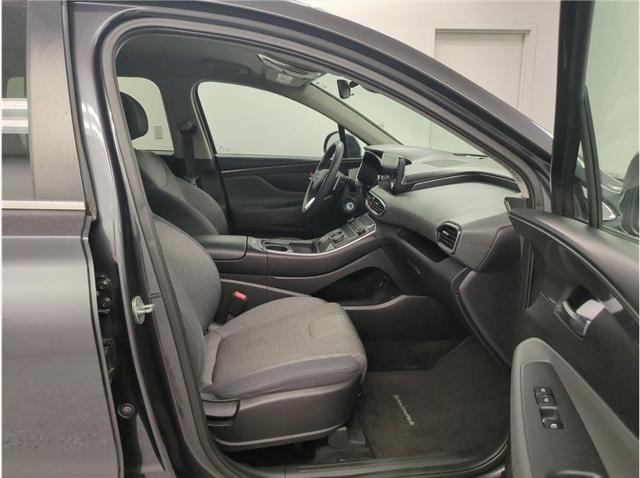 2022 Hyundai Santa Fe SE