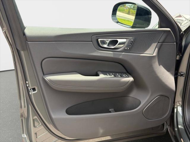 2026 Volvo XC60 Plug-In Hybrid Plus, T8 AWD Electric/Gasoline, Dark