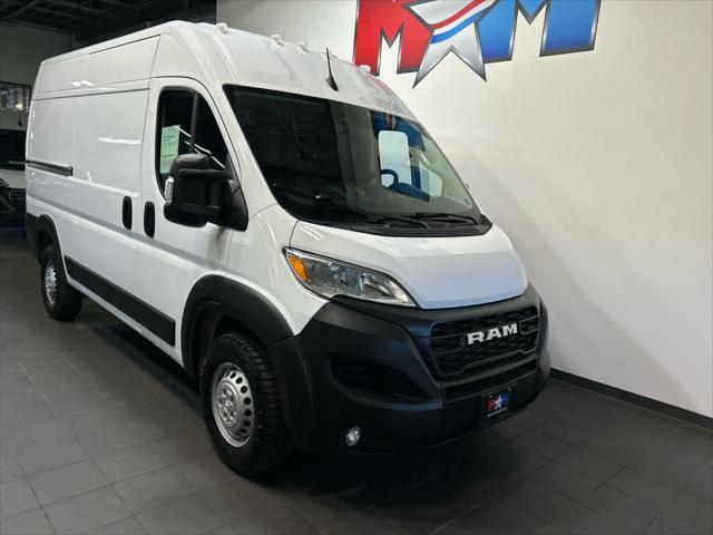 2024 Ram ProMaster 2500 Cargo Van Tradesman High Roof 136" WB w/Pass Seat