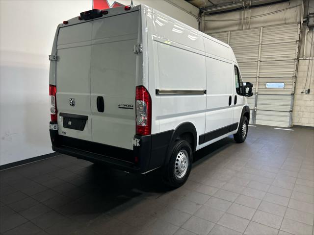 2024 Ram ProMaster 2500 Cargo Van Tradesman High Roof 136" WB w/Pass Seat