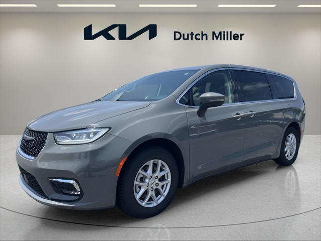 2023 Chrysler Pacifica Touring L for sale in Charlotte, NC
