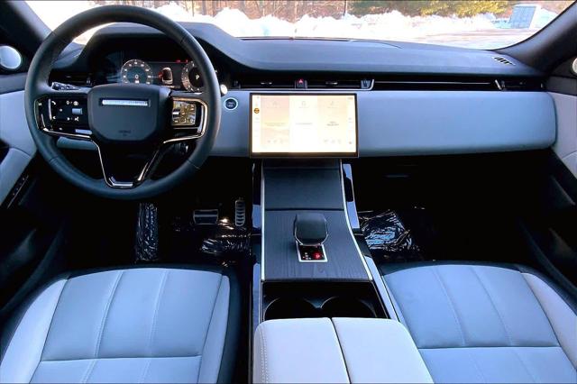 2026 Land Rover Range Rover Evoque Dynamic SE