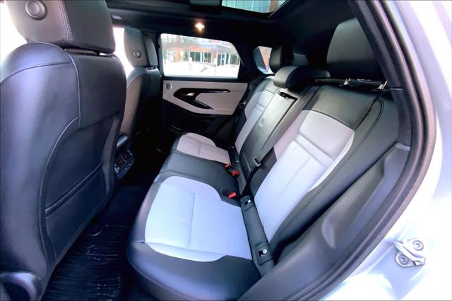 2026 Land Rover Range Rover Evoque Dynamic SE