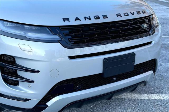 2026 Land Rover Range Rover Evoque Dynamic SE