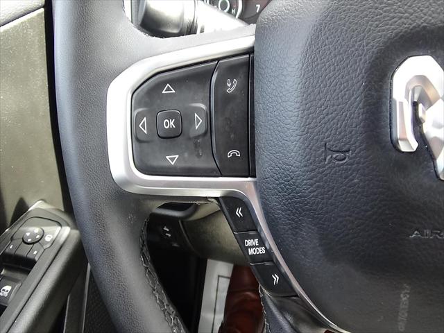 2025 Ram 1500 Big Horn Crew Cab 4x4 64 Box