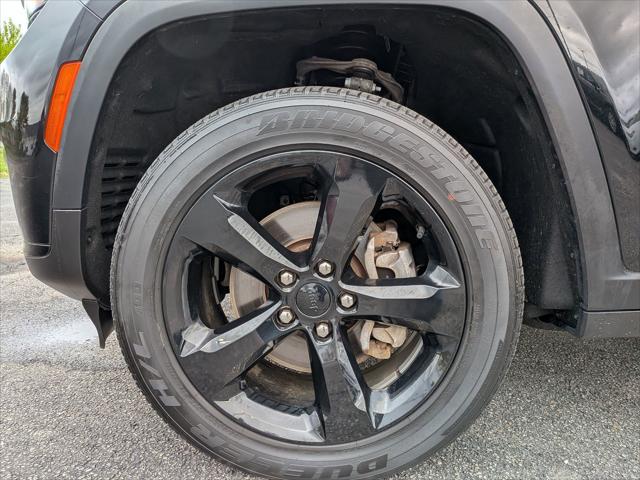 2023 Jeep Grand Cherokee L Altitude 4x4