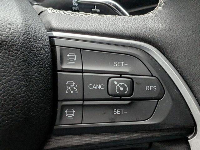 2023 Jeep Grand Cherokee L Altitude 4x4