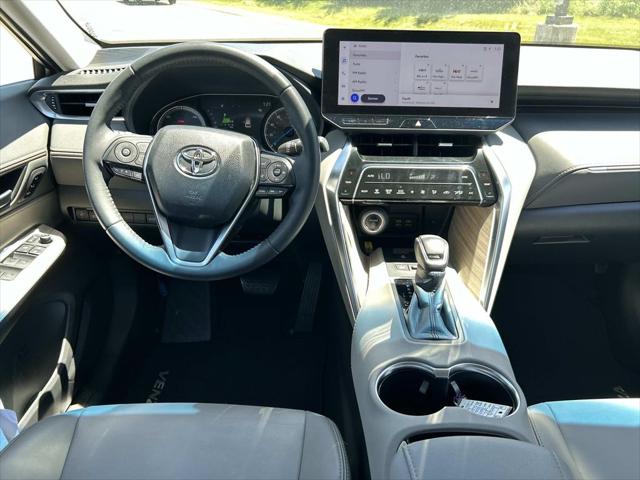 2024 Toyota Venza XLE