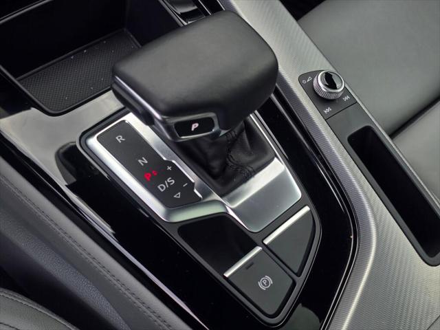 2023 Audi A4 Premium Plus 45 TFSI S line quattro S tronic