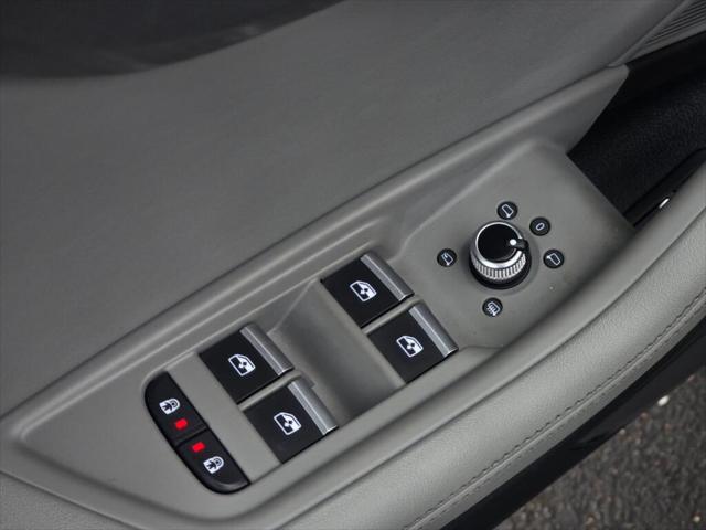 2023 Audi A4 Premium Plus 45 TFSI S line quattro S tronic