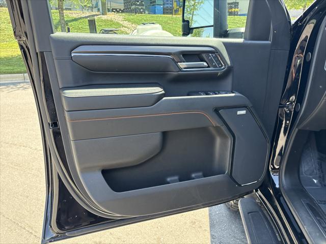 2024 GMC Sierra 2500HD 4WD Crew Cab Standard Bed AT4