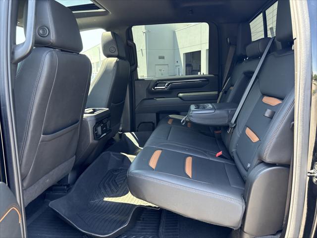2024 GMC Sierra 2500HD 4WD Crew Cab Standard Bed AT4
