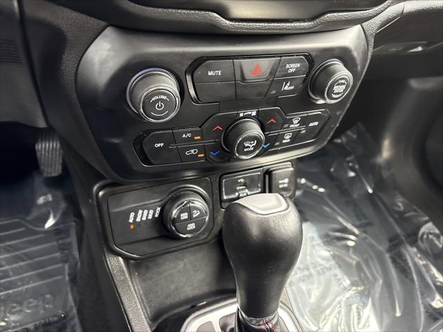 2023 Jeep Renegade Trailhawk 4x4