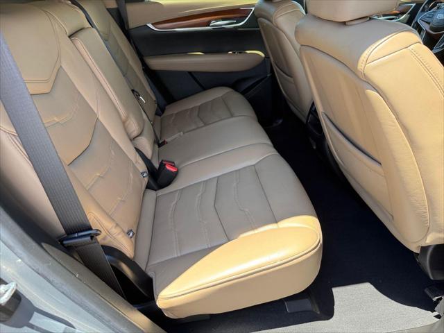2018 Cadillac XT5 Platinum