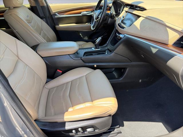 2018 Cadillac XT5 Platinum