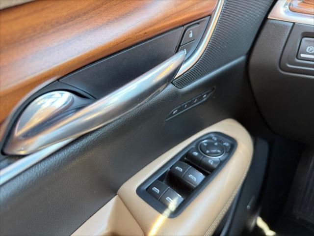 2018 Cadillac XT5 Platinum