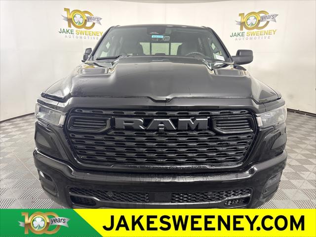 2026 RAM Ram 1500 RAM 1500 EXPRESS CREW CAB 4X4 57 BOX