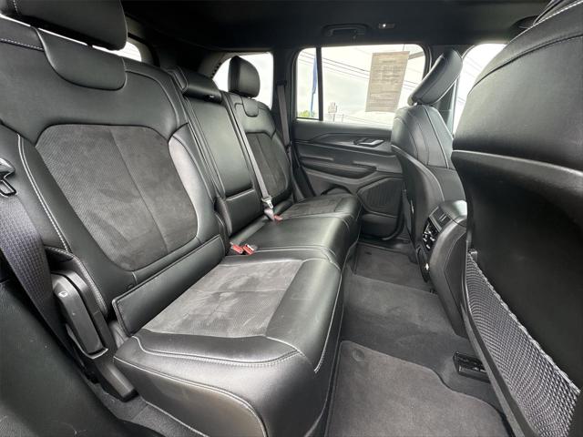 2025 Jeep Grand Cherokee Altitude X 4x4
