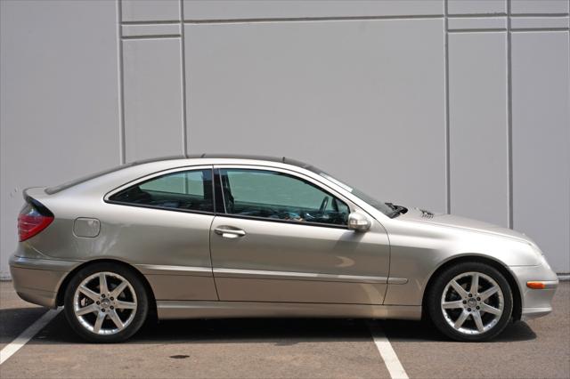 2004 Mercedes-Benz C 230 Kompressor Sport
