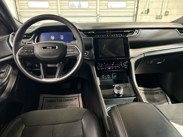 2025 Jeep Grand Cherokee Altitude X 4x4