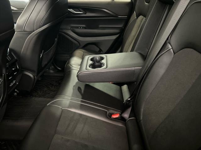 2025 Jeep Grand Cherokee Altitude X 4x4