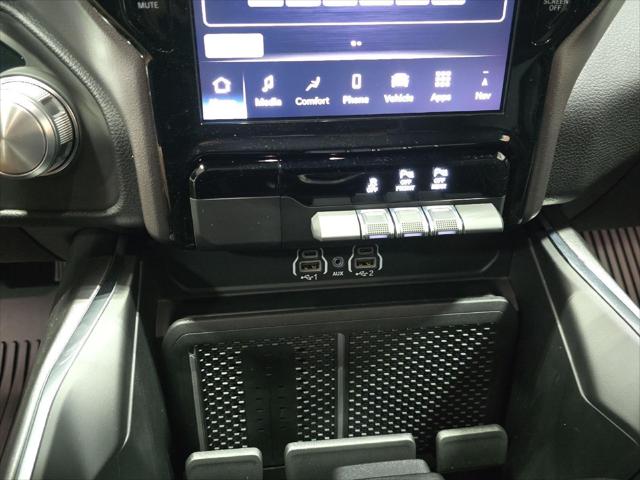 2026 Ram 1500 Laramie Crew Cab 4x4 5'7" Box