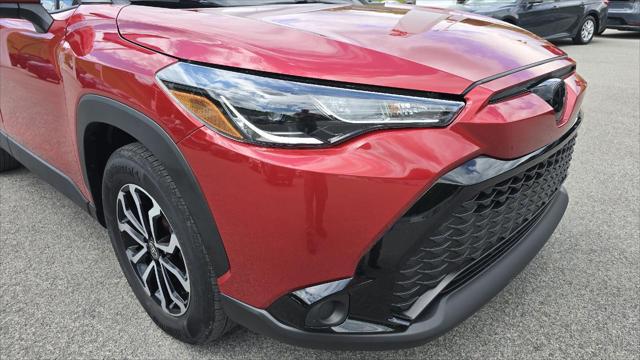 2024 Toyota Corolla Cross Hybrid SE