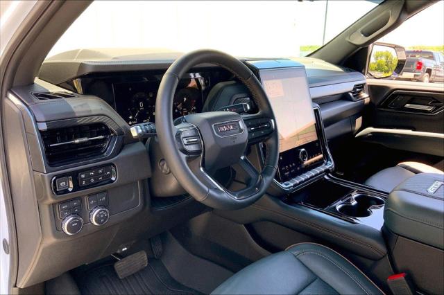 2025 GMC Yukon XL 4WD AT4