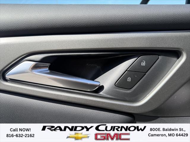 2026 Chevrolet Traverse AWD LT