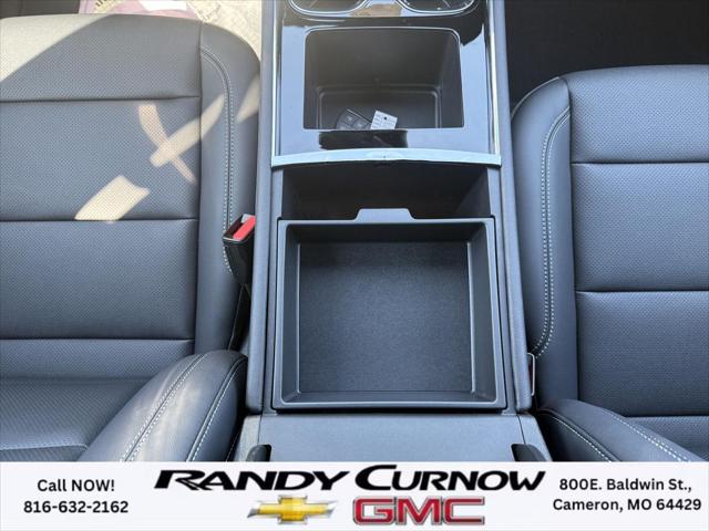 2026 Chevrolet Traverse AWD LT