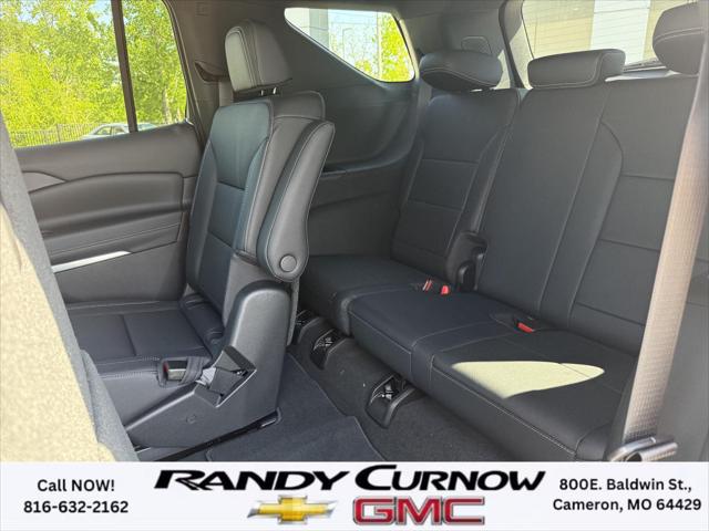 2026 Chevrolet Traverse AWD LT