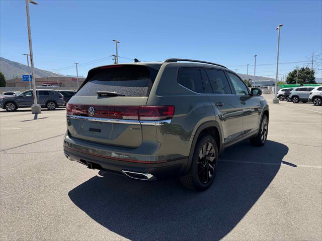 2026 Volkswagen Atlas SE with Technology